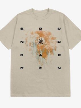 Hot Topic Soundgarden Graphic Tee with Orange & Light Blue Print Unisex